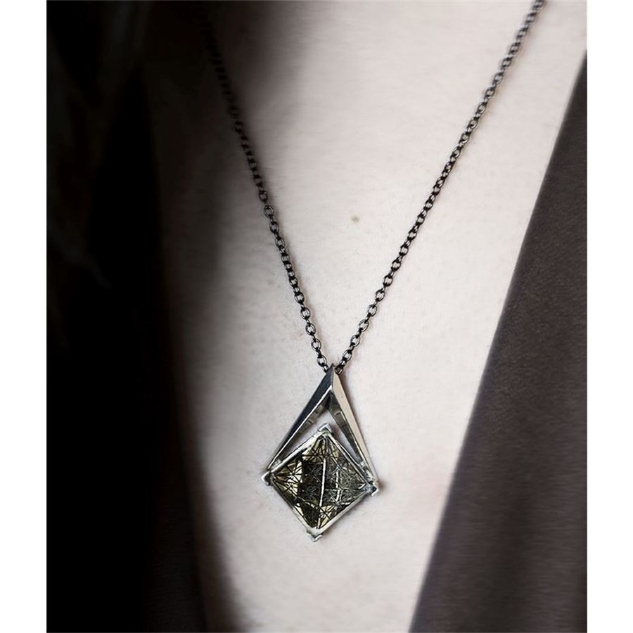 Small 'Entropia' pendant ENTROPIA | CD SMALL CDR LASER VARG GRI